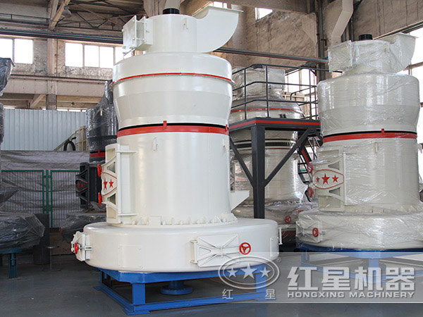 雷蒙磨粉機(jī)生產(chǎn)車(chē)間