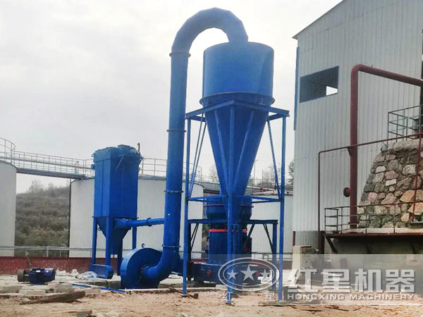 重晶石磨粉現(xiàn)場