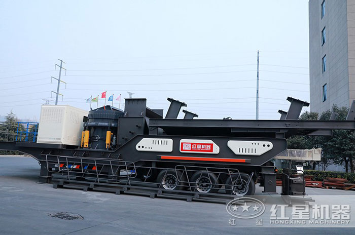 輪胎式移動破山石機(jī)