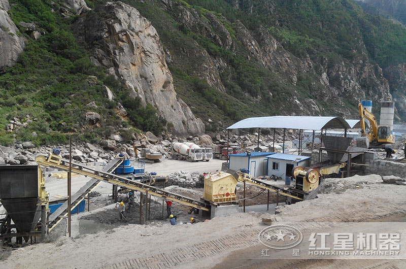 南陽時產(chǎn)200噸制砂現(xiàn)場