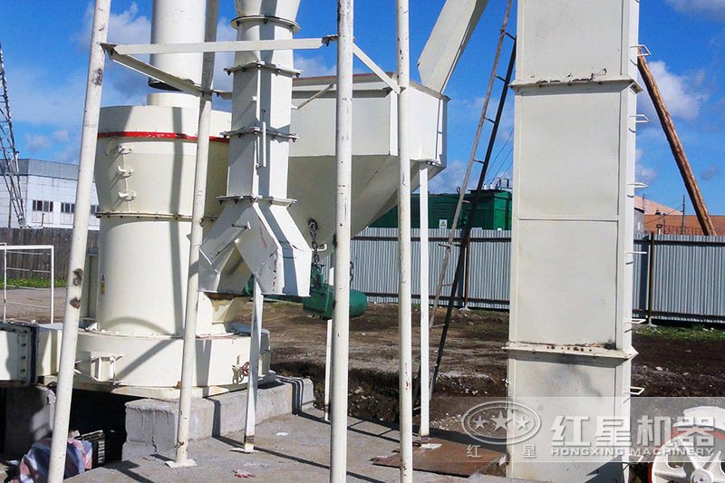 磨粉機生產(chǎn)現(xiàn)場